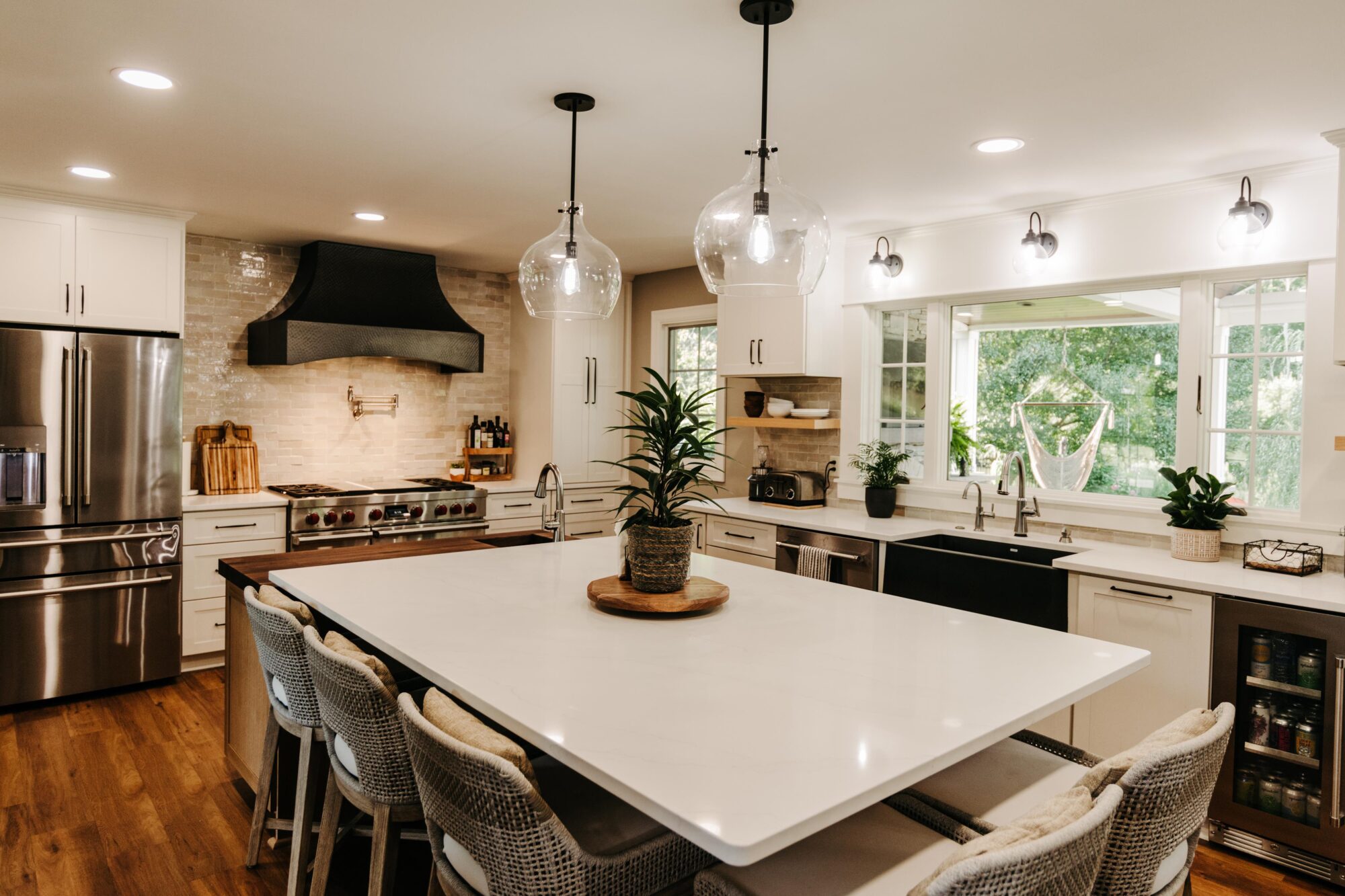 Open Concept Kitchen Design: Pros, Cons, and Structural Planning