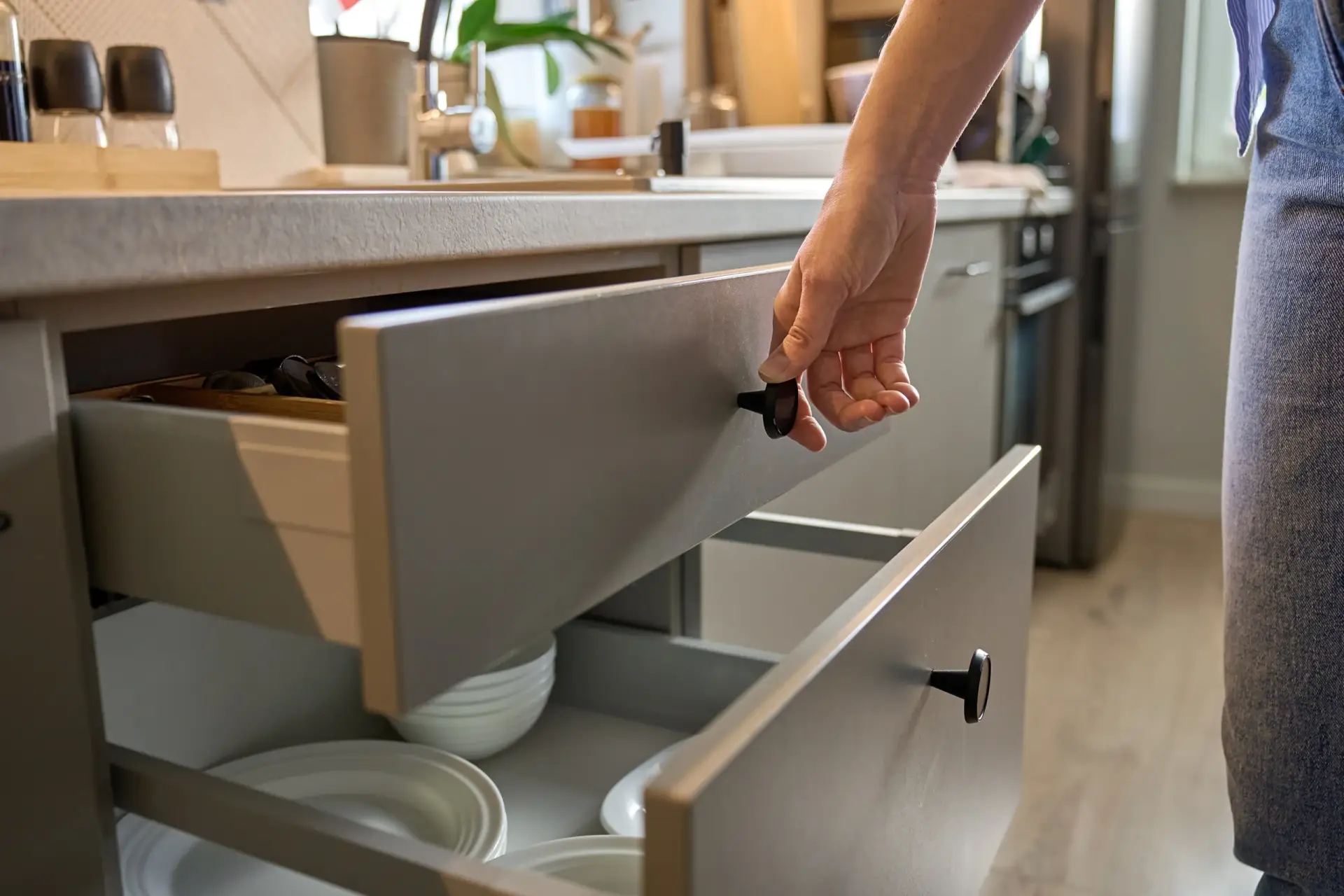 Smart kitchen cabinet storage solutions for a functional kitchen